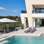 Βίλα Luxury Odeona With Panoramic Seaview