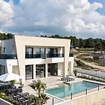빌라 Luxury Odeona With Panoramic Seaview *