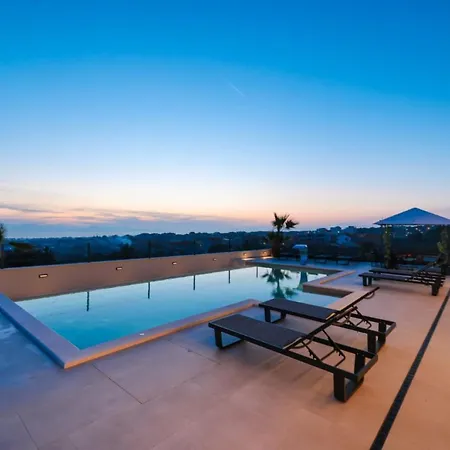 Luxury Odeona With Panoramic Seaview *