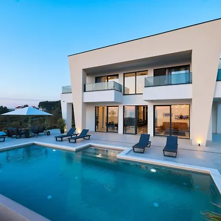 Luxury Odeona With Panoramic Seaview Willa Zadar
