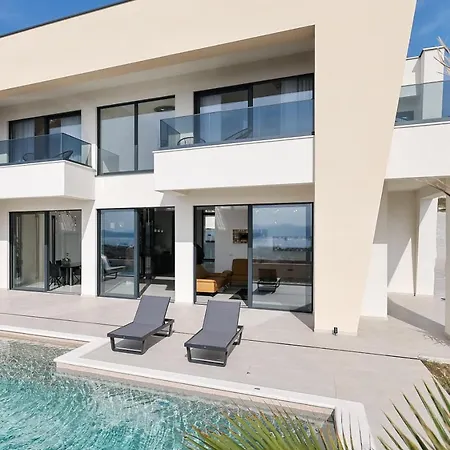 Luxury Odeona With Panoramic Seaview Zadar