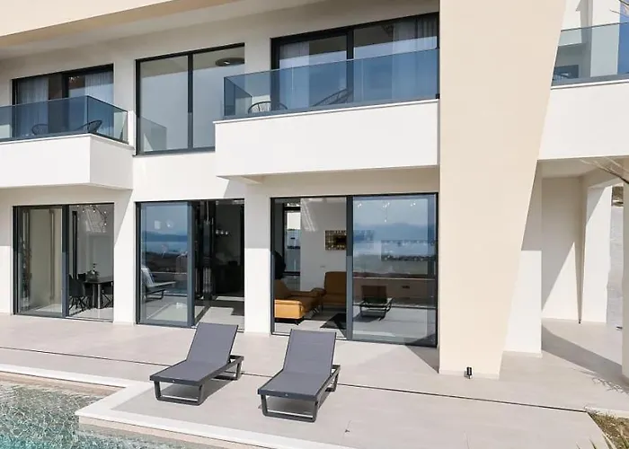 Luxury Odeona With Panoramic Seaview Zadar