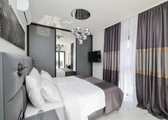 Luxury Odeona With Panoramic Seaview Zadar