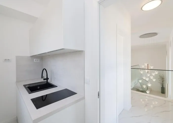 Luxury Odeona With Panoramic Seaview Villa *